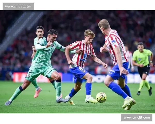 西蒙尼:西雅图竞争力不容忽视,欧美足球差距客观存在,但专注比赛才是核心 西蒙尼:西雅图竞争力不容忽视,欧美足球差距客观存在,但专注比赛才是核心