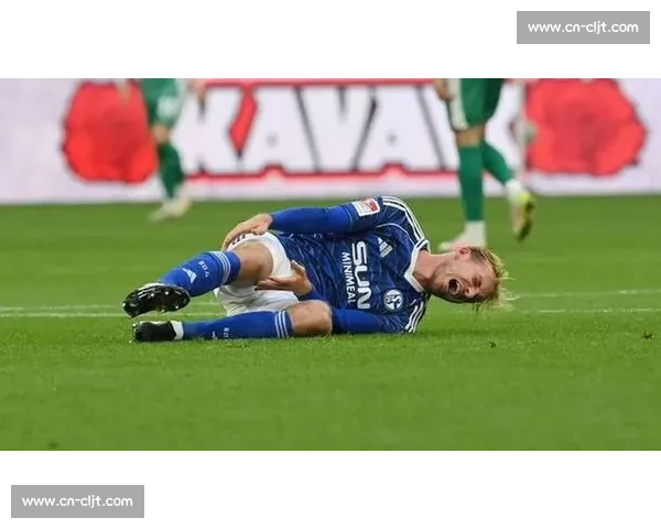 沙尔克 04 锁定 22 岁中场新星 埃尔 - 法乌齐加盟至 2029 年